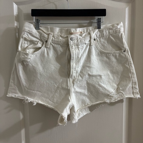 Levi's Pants - Levi's Cream Jean Shorts